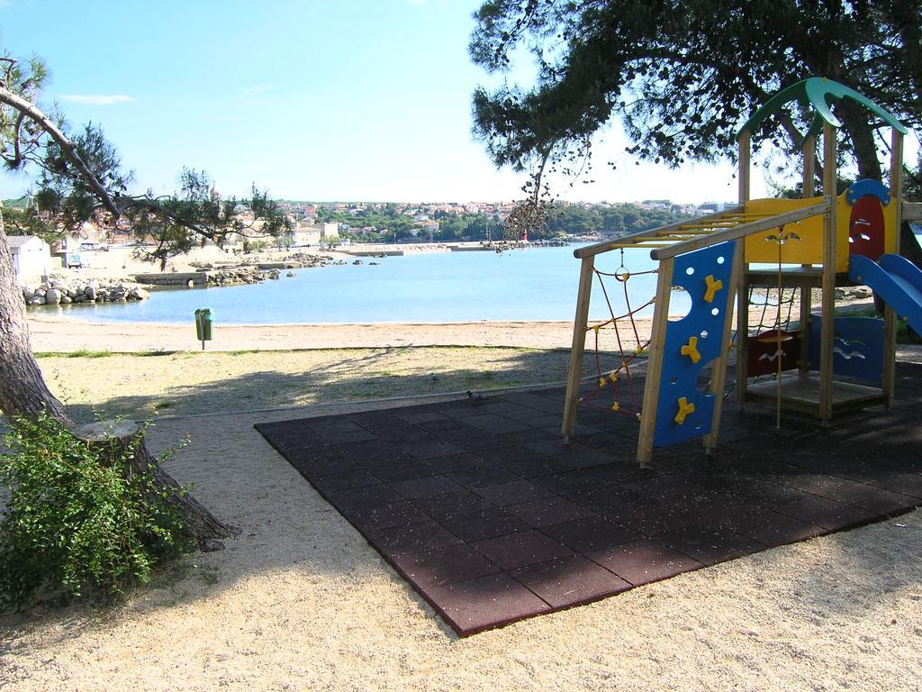 Apartment Maja คิร์ก ภายนอก รูปภาพ