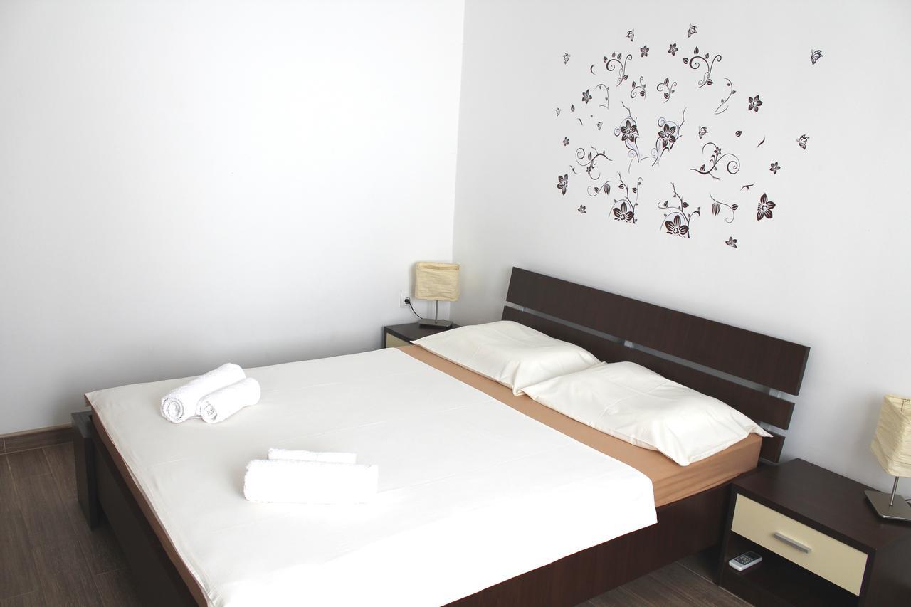 Apartment Maja คิร์ก ภายนอก รูปภาพ