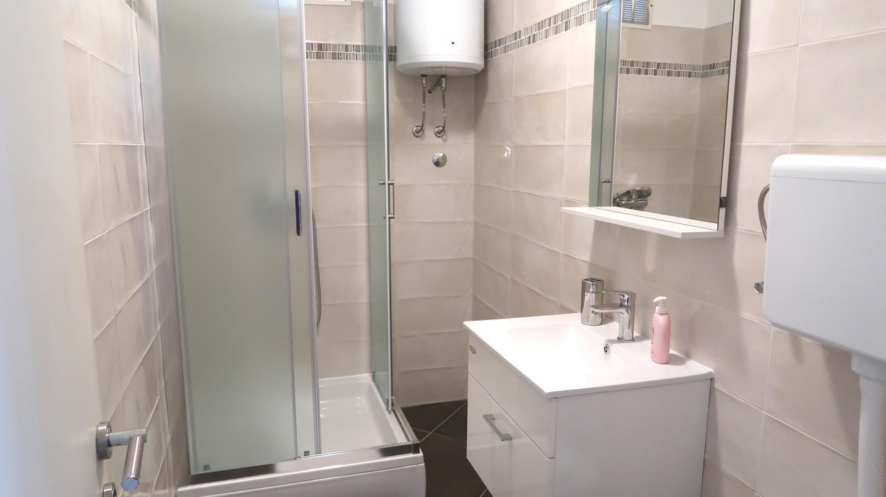 Apartment Maja คิร์ก ภายนอก รูปภาพ